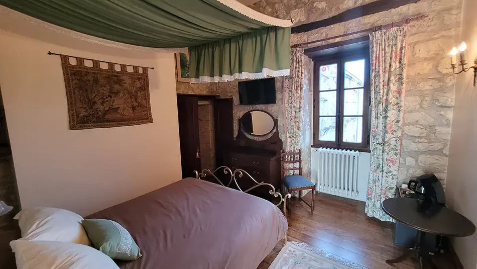 Double Room 2nd floor Court